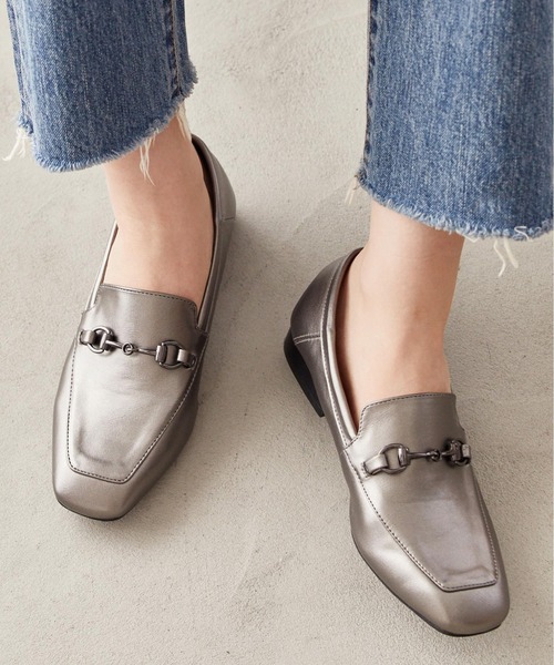 EVOL（イーボル）の「【EVOL】ソフトスクエアビットローファーIQ9498（ローファー・レディース・ブラック/シルバー/アイボリー/ブラック系その他・22.5cm/23.5cm/24.5cm/23.0cm/24.0cm/25.0cm）」の5枚目の写真