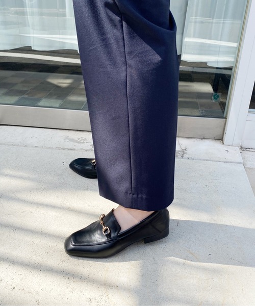 EVOL（イーボル）の「【EVOL】ソフトスクエアビットローファーIQ9498（ローファー・レディース・ブラック/シルバー/アイボリー/ブラック系その他・22.5cm/23.5cm/24.5cm/23.0cm/24.0cm/25.0cm）」の8枚目の写真