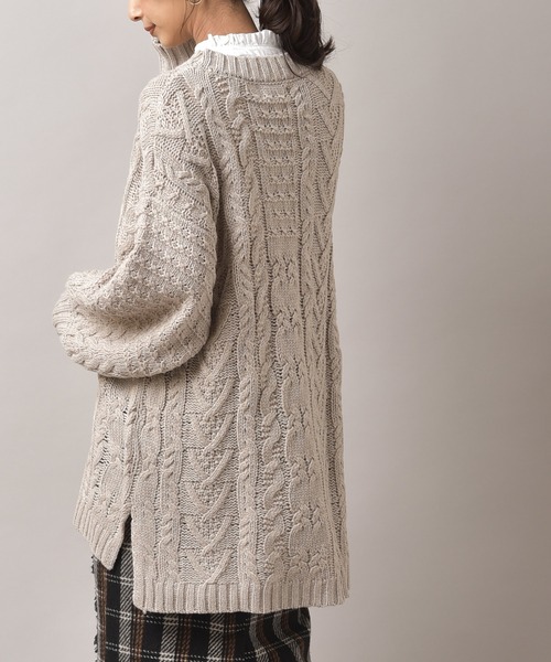 rps（アールピーエス）の「アクリル柄編みニットチュニック（ニット/セーター・レディース・ピンク/ブルー/グレイッシュベージュ・M）」の2枚目の写真