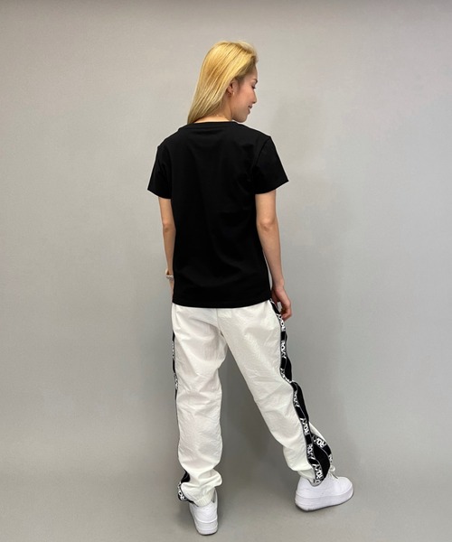 ROXY(ロキシー)の「ROXY/ロキシー ロゴ無地Tシャツ RST211071(Tシャツ/カットソー・レディース・ブラック/ブラウン/ホワイト・S/L/M)」の17枚目の写真