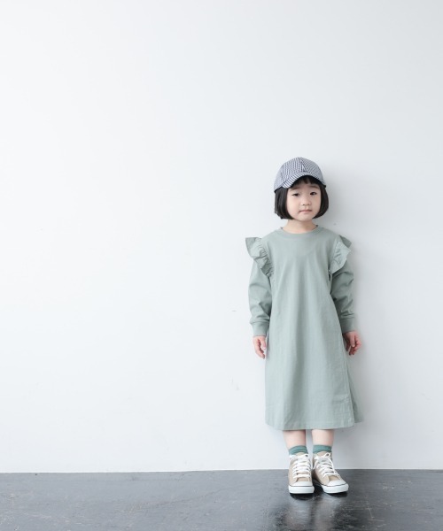 LOWRYS FARM（ローリーズファーム）の「カットフリルワンピース　932868（ワンピース・キッズ・ブラック/オフホワイト/グリーン・110/120/130）」の8枚目の写真