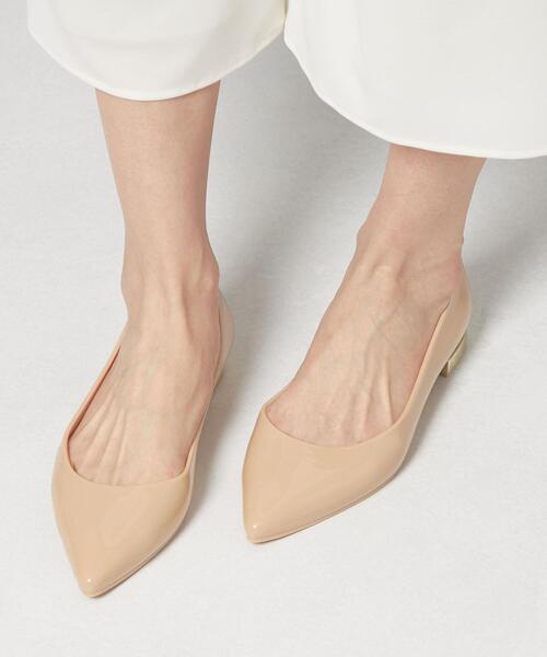 TEMPERATE（テンパレイト）の「＜TEMPERATE＞ポインテッド メタルヒール レインパンプス（レインシューズ・レディース・ブラック/ベージュ・38/39/36/37）」の9枚目の写真