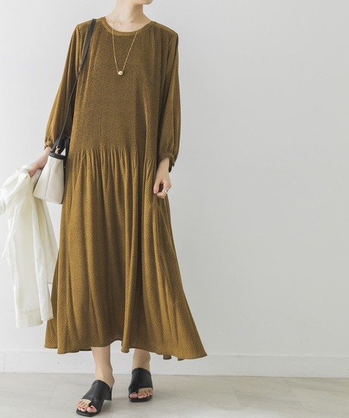 URBAN RESEARCH（アーバンリサーチ）の「プリーツデザインドット