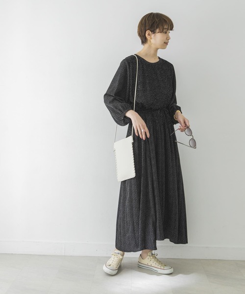 URBAN RESEARCH（アーバンリサーチ）の「プリーツデザインドット