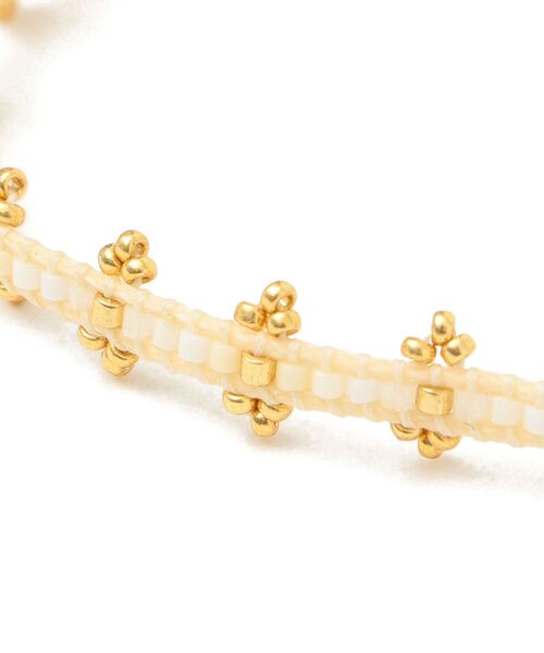 SHIPS（シップス）の「mishky:シャンティブレスレット（ブレスレット・レディース・オフホワイト/ライトブルー・ONE SIZE）」の3枚目の写真