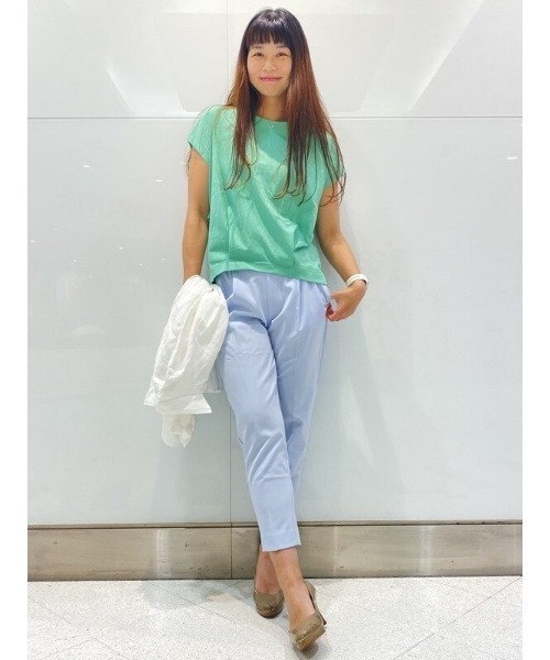 GAP(ギャップ)の「カジュアル ルーズフィット ドロップショルダー トップス(Tシャツ/カットソー・レディース・ブラック/ミント/その他/グレー・XXS/L/M/S/XL/XS)」の14枚目の写真