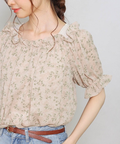 Crisp yours(クリスプユアーズ)の「【WEB限定】フラワーフリルパフブラウス(シャツ/ブラウス・レディース・アイボリー/ピンクベージュ・FREE)」の15枚目の写真