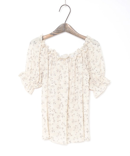 Crisp yours(クリスプユアーズ)の「【WEB限定】フラワーフリルパフブラウス(シャツ/ブラウス・レディース・アイボリー/ピンクベージュ・FREE)」の10枚目の写真