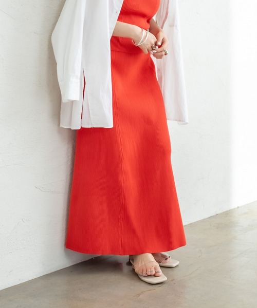 mystic（ミスティック）の「リブニットフレアスカート（スカート・レディース・アイボリー/ブラック/イエロー/ピンク/オレンジ・1/2）」の5枚目の写真