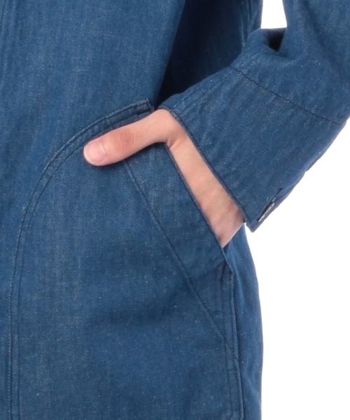 LE TiROiR de DRESSTERIOR（ルティロワドゥドレステリア）の「デニムチェスターコート（チェスターコート・メンズ・ブルー・03/01/02）」の6枚目の写真