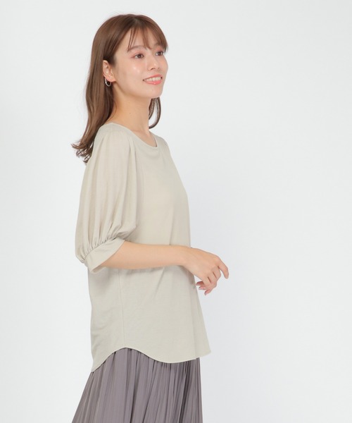 LBC（エルビーシー）の「RN袖パフプルオーバー（Tシャツ/カットソー・レディース・ホワイト/ブラック/ベージュ/ブラウン・M）」の2枚目の写真