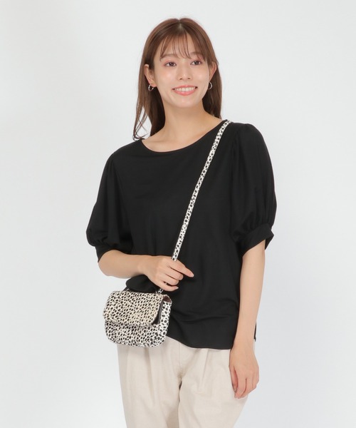 LBC（エルビーシー）の「RN袖パフプルオーバー（Tシャツ/カットソー・レディース・ホワイト/ブラック/ベージュ/ブラウン・M）」の4枚目の写真