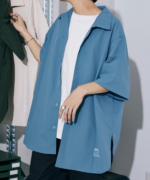 JOURNAL STANDARD relume（ジャーナルスタンダード　レリューム）の「RAKKAN(R) SURPLUS オーバーサイズ 半袖シャツ（シャツ/ブラウス・メンズ・ベージュ系その他/カーキ/エメラルドブルー・LARGE/SMALL/MEDIUM）」の3枚目の写真