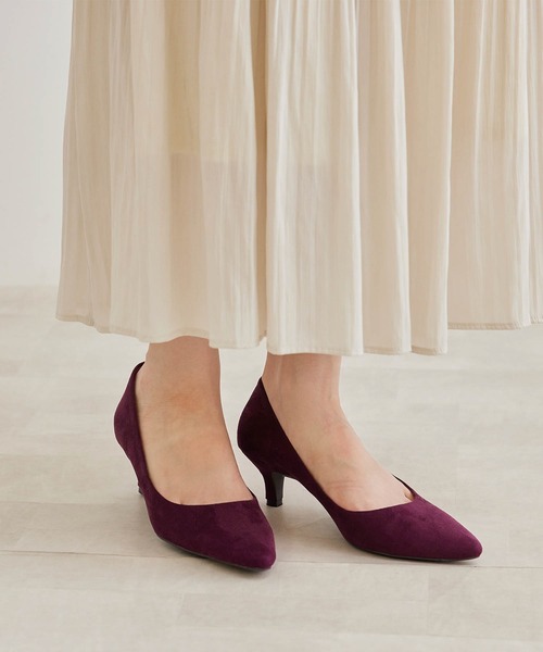 ROPE' PICNIC（ロペピクニック）の「リサイクルエコスエードポインテッドトゥプレーンパンプス（パンプス・レディース・チャコールグレー/ベージュ系その他2/パープル系その他・23.0cm/23.5cm/24.0cm/24.5cm）」の11枚目の写真