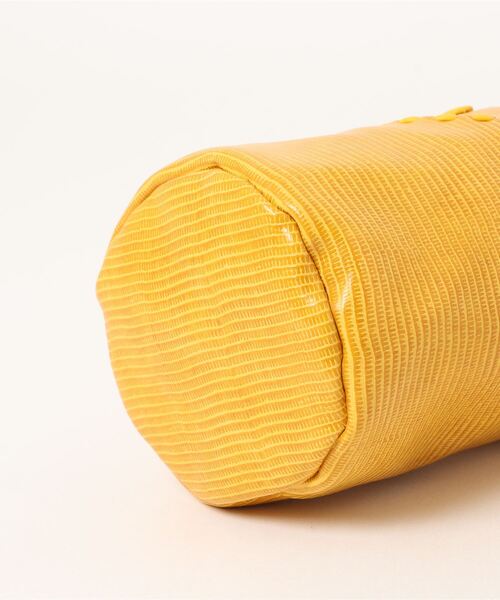 ACCOMMODE（アコモデ）の「グッドフェイスボトルミニバッグ（ショルダーバッグ・レディース・イエロー/ベージュ/ブラウン・FREE）」の6枚目の写真