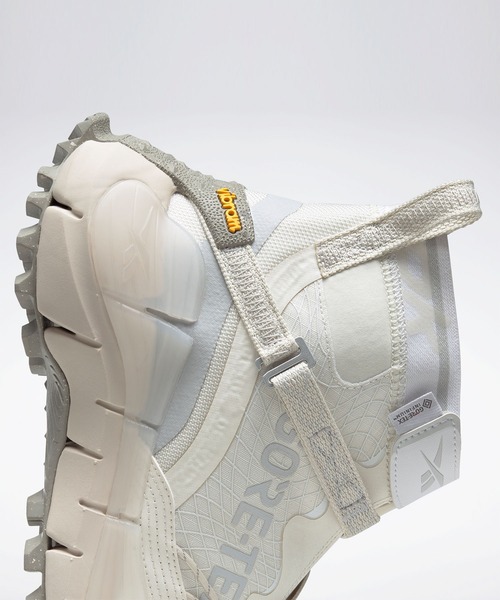 Reebok（リーボック）の「ジグ キネティカ II エッジ GORE-TEX