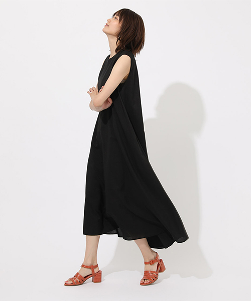 新品エムズグレイシー 黒ノースリーブひざ丈ワンピース M'sグレイシーレディースノースリーブワンピース エムズグレイシー