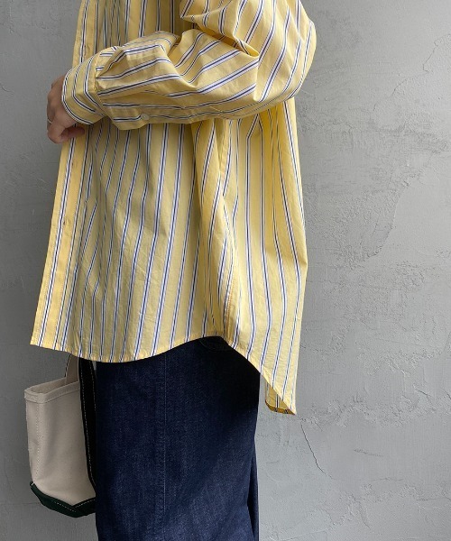 UNIVERSAL OVERALL（ユニバーサルオーバーオール）の「【FUDGE 11月号掲載】[UNIVERSAL OVERALL/ユニバーサルオーバーオール] 別注 ラウンドカラービッグシャツ（シャツ/ブラウス・レディース・ブルー/ホワイト/ピンク/イエロー・F）」の9枚目の写真