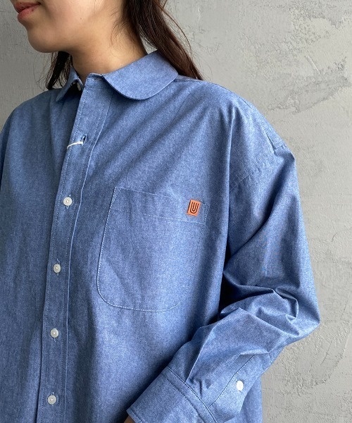 UNIVERSAL OVERALL（ユニバーサルオーバーオール）の「【FUDGE 11月号掲載】[UNIVERSAL OVERALL/ユニバーサルオーバーオール] 別注 ラウンドカラービッグシャツ（シャツ/ブラウス・レディース・ブルー/ホワイト/ピンク/イエロー・F）」の13枚目の写真