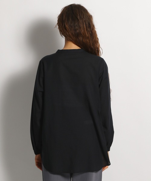 niko and...(ニコアンド)の「2WAYスクエアカラーブラウス(シャツ/ブラウス・レディース・ブラック/オフホワイト/チャコール・MEDIUM/LARGE)」の16枚目の写真