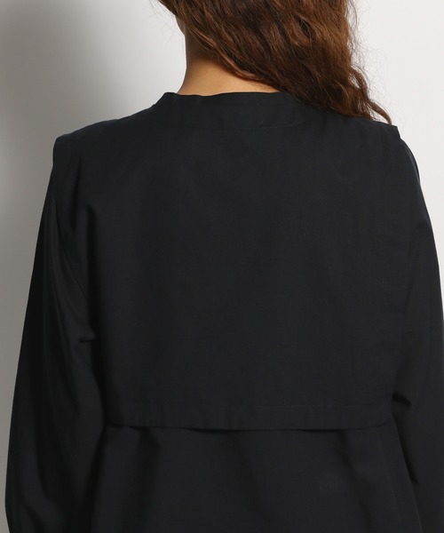 niko and...(ニコアンド)の「2WAYスクエアカラーブラウス(シャツ/ブラウス・レディース・ブラック/オフホワイト/チャコール・MEDIUM/LARGE)」の13枚目の写真
