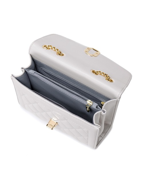 BASE（ベース）の「キルティング チェーン ショルダーバッグ ミニバッグ（ショルダーバッグ・レディース・アイボリー/ライトグレー/ブラック/ピンク/ブルー/ダークグリーン/ダークグレー/ライトブラウン/ベージュ/シルバー/ホワイト系その他/ブルー系その他・FREE）」の18枚目の写真