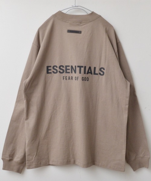 FOG ESSENTIALS(エフオージーエッセンシャルズ)の「ESSENTIALS /エッセンシャルズ バックロゴ ロングスリーブTシャツ(Tシャツ/カットソー・メンズ・ブラック/ブラウン/ベージュ・S/M/L/XL)」の12枚目の写真