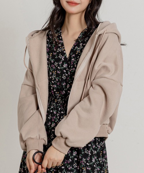 レディース 裏起毛ドロップショルダークロップドパーカー（パーカー