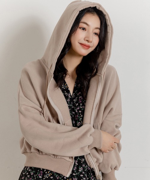 レディース 裏起毛ドロップショルダークロップドパーカー（パーカー