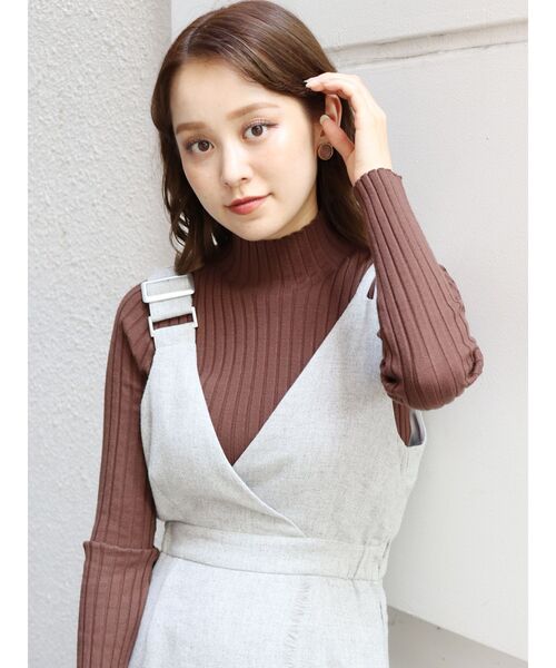 MURUA(ムルーア)の「ワイドボトルネックニット(ニット/セーター・レディース・ブラック/ベージュ/ブラウン/ブルー/マスタード・FREE)」の1枚目の写真