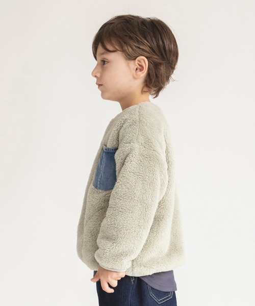 BRANSHES（ブランシェス）の「【あったか】ボア＆デニムポケットトレーナー（スウェット・キッズ・チャコールグレー/ベージュ・90/100/110/120/130/140/150）」の4枚目の写真
