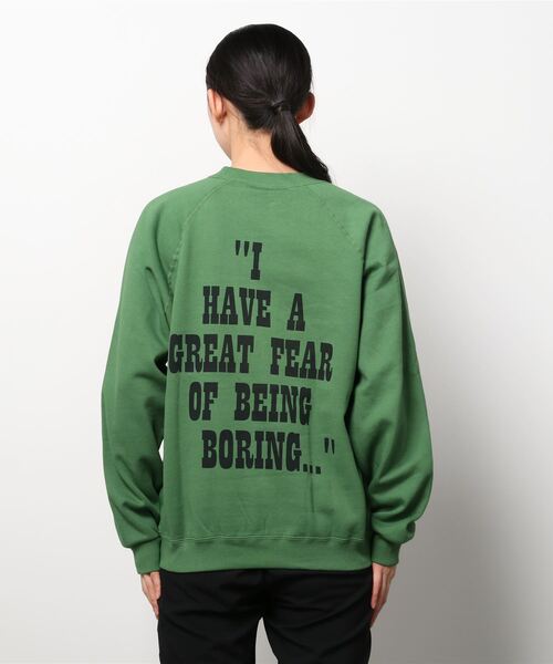 PEANUTS（ピーナッツ）の「PEANUTS × sportswear SNOOPY/スヌーピーバック英字ロゴ スウェットトレーナー（スウェット・レディース・グリーン/アイボリー/マスタード/チャコール・M/L）」の18枚目の写真