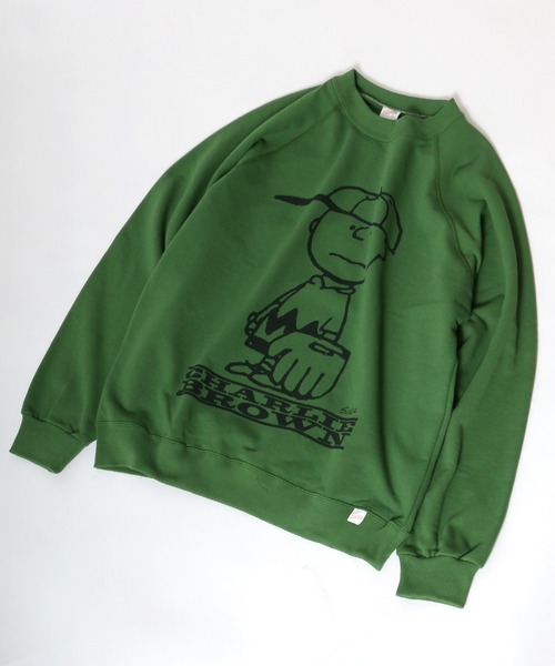 PEANUTS（ピーナッツ）の「PEANUTS × sportswear SNOOPY/スヌーピーバック英字ロゴ スウェットトレーナー（スウェット・レディース・グリーン/アイボリー/マスタード/チャコール・M/L）」の3枚目の写真