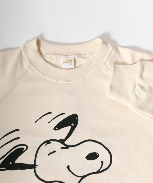 PEANUTS（ピーナッツ）の「PEANUTS × sportswear SNOOPY/スヌーピーバック英字ロゴ スウェットトレーナー（スウェット・レディース・グリーン/アイボリー/マスタード/チャコール・M/L）」の13枚目の写真