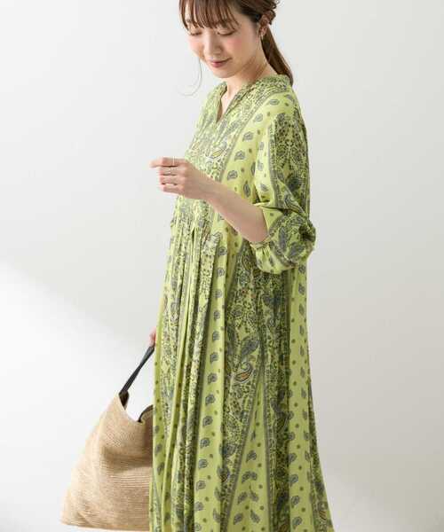 URBAN RESEARCH Sonny Label（アーバンリサーチサニーレーベル）の「『WEB限定』パネルペイズリーワンピース（ワンピース・レディース・イエロー/ベージュ系その他/ブラウン・FREE）」の7枚目の写真
