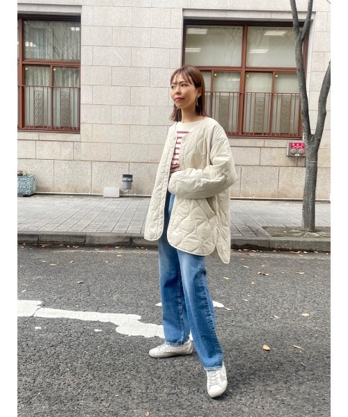 ulu（ウル）の「Original quilting over silhouette coat（ノーカラージャケット・レディース・ブラック/カーキ/アイボリー・FREE）」の5枚目の写真