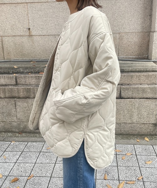 ulu（ウル）の「Original quilting over silhouette coat（ノーカラージャケット・レディース・ブラック/カーキ/アイボリー・FREE）」の11枚目の写真