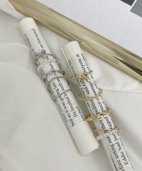 apres jour（アプレジュール）の「【apres jour×ARIAZ】リボンパールリング５セット（リング・レディース・シルバー/ゴールド・FREE）」の3枚目の写真