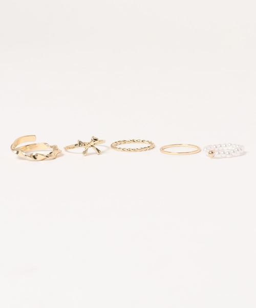 apres jour（アプレジュール）の「【apres jour×ARIAZ】リボンパールリング５セット（リング・レディース・シルバー/ゴールド・FREE）」の5枚目の写真