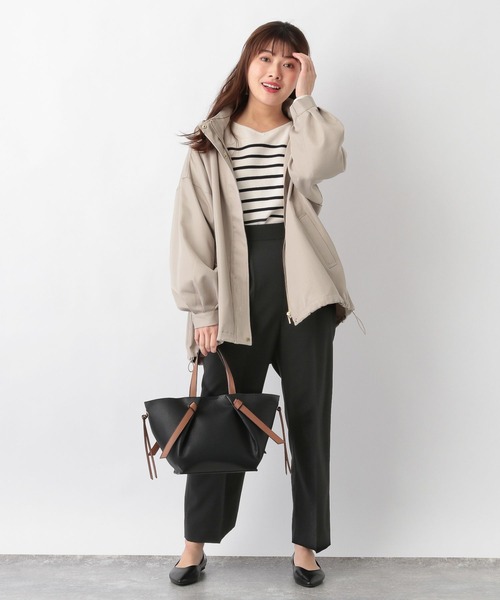 GLOBAL WORK(グローバルワーク)の「撥水ボリュームマンパ/262105(マウンテンパーカー・レディース・ベージュ/オフホワイト/ダークブルー/ライトグリーン・MEDIUM/LARGE)」の13枚目の写真