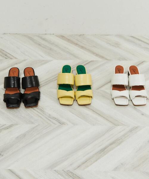 SOFFITTO（ソフィット）の「ねじりふわふわサンダル（サンダル・レディース・ホワイト/ブラック/イエロー・22.5cm/23.5cm/24.5cm/24.5㎝）」の19枚目の写真