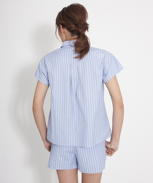 MILKFED.（ミルクフェド）の「S/S DROPPED SHOULDER SHIRT　（半袖シャツ/ドロップショルダー/無地・ストライプ）（シャツ/ブラウス・レディース・ブルー/インディゴブルー・MEDIUM/SMALL）」の4枚目の写真