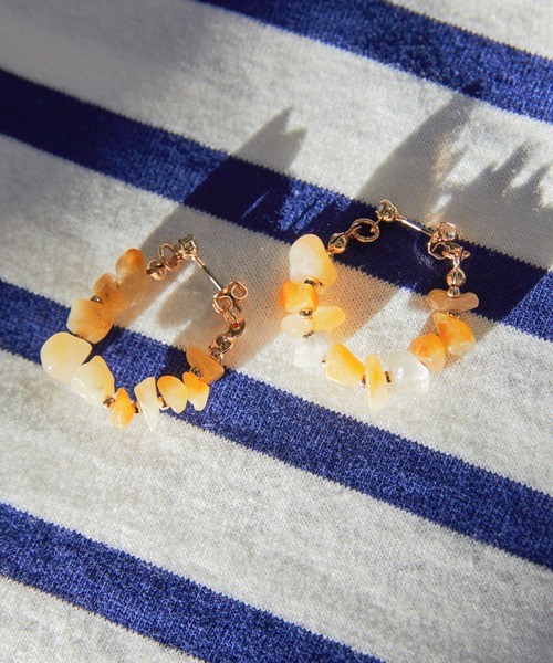 AMERICAN HOLIC（アメリカンホリック）の「ナチュラルストーン×メタルビーズピアス（ピアス（両耳用）・レディース・レッド/オレンジ/ブルーグリーン・FREE）」の2枚目の写真