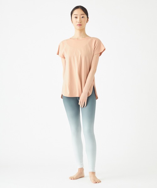 Chacott（チャコット）の「バックリボンディテールTシャツ（T