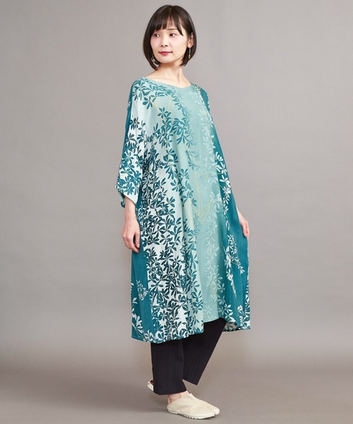 カヤ（カヤ）の「【カヤ】芽吹き若葉ワンピース（ワンピース・レディース・ネイビー/グリーン/梅・FREE）」の2枚目の写真