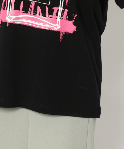 Kare/ME（カーミー）の「Kare/ME（カーミー）PARIS 5 シャツ（Tシャツ/カットソー・レディース・ブラック/ホワイト・LARGE/SMALL/MEDIUM）」の6枚目の写真