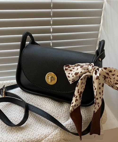 yuue' ( wear )（ユーイ）の「リボン付きシンプルレザー ショルダーバッグ（ショルダーバッグ・レディース・ホワイト/ブラック/ブラウン/ベージュ・FREE）」の18枚目の写真
