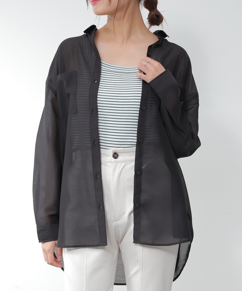 Honeys(ハニーズ)の「シアーシャツ(シャツ/ブラウス・レディース・モカ/ブラック/グリーン/ホワイト/ピンク/ブルー・S/L/M)」の2枚目の写真