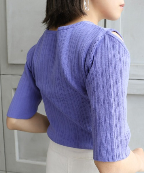 moment+(モーメントプラス)の「【セットアップ対応】麻タッチ ショルダーカットアウト クルーネックランダムリブニットプルオーバー(ニット/セーター・レディース・ブルー/ブラック/オフホワイト・M)」の15枚目の写真