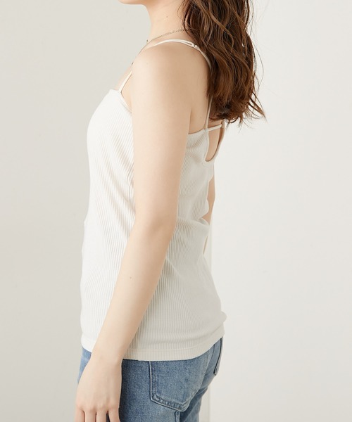 Chico（チコ）の「【新色追加】パット付きバッククロスベアキャミソール（キャミソール・レディース・ピンク/カーキ/ベージュ/アイボリー/ブラック/ミント・FREE/X-SMALL）」の14枚目の写真